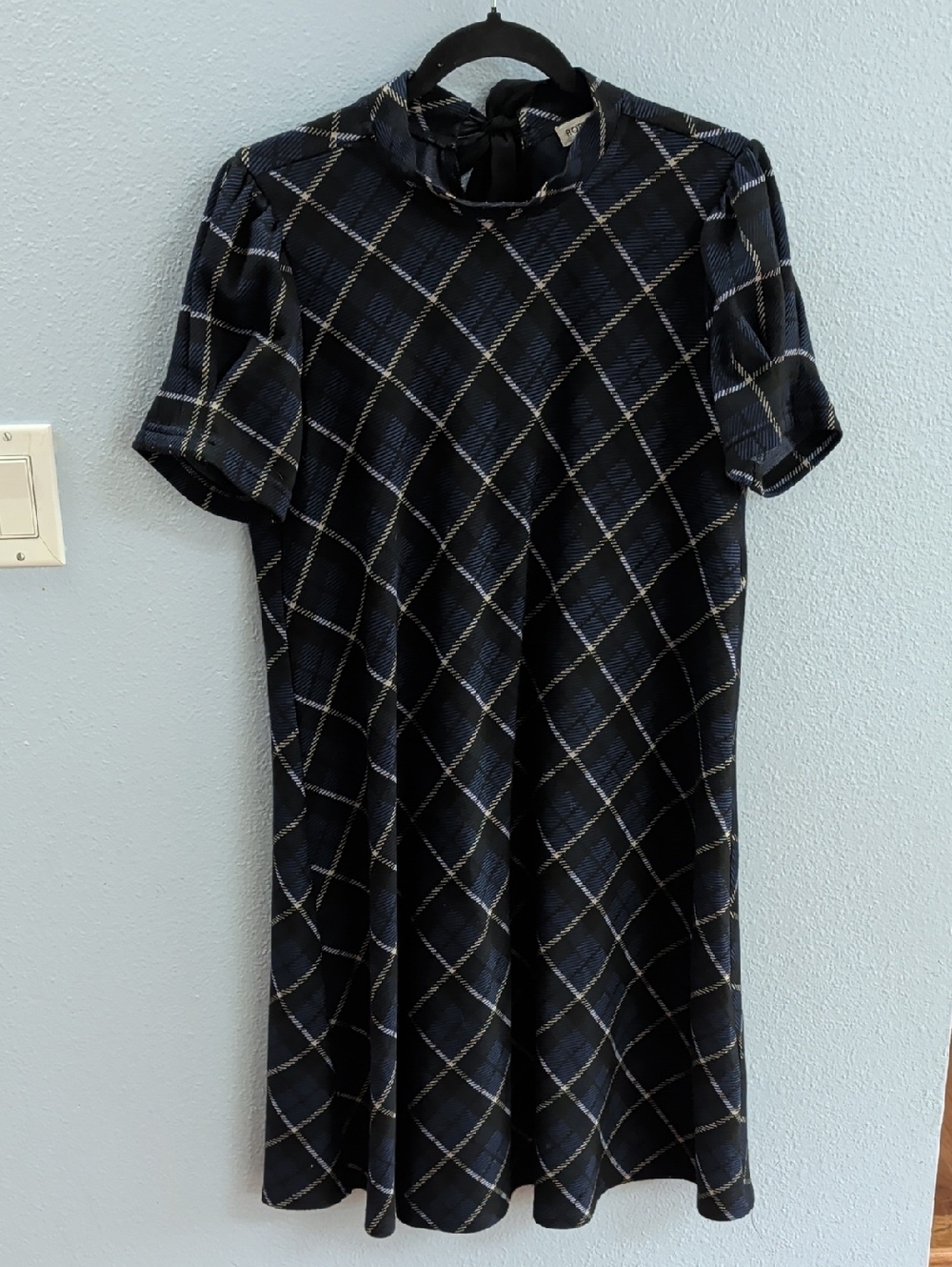 Robbie Bee Pleat Puff Sleeve Bow Back Tie Navy and White Check Retro Swing Dress